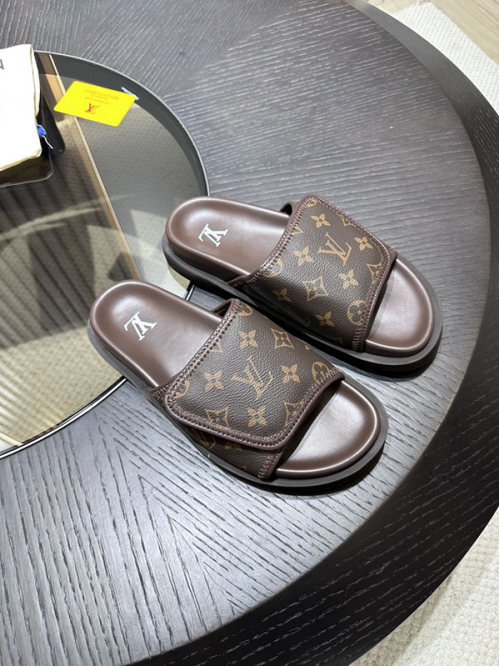 L0VT SANDAL