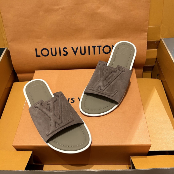 L0VT SANDAL