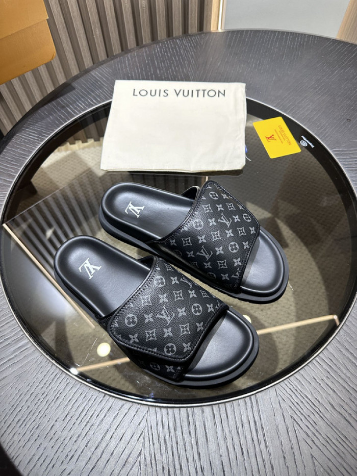 L0VT SANDAL