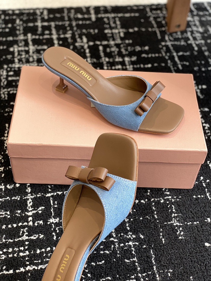 M1U SANDAL