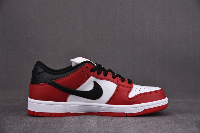 NIKE SB DUNK LOW J-PACK CHICAGO - BQ6817-600