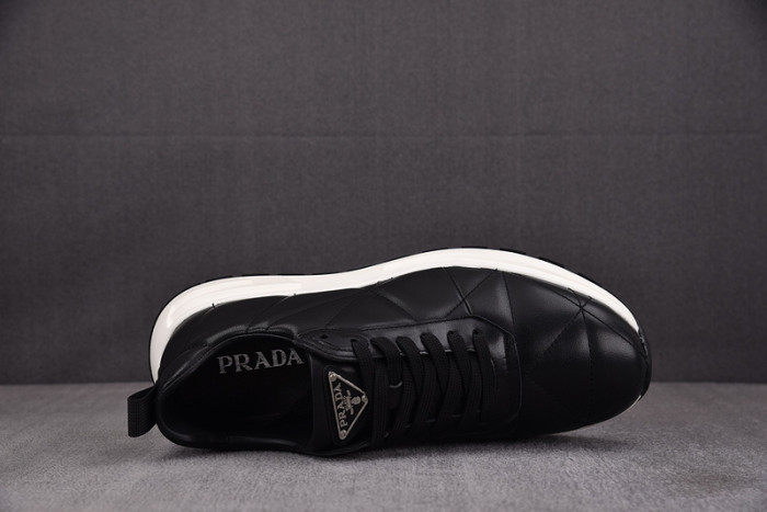 PRAD SNEAKER