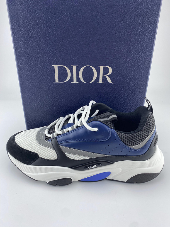 D10R SNEAKER