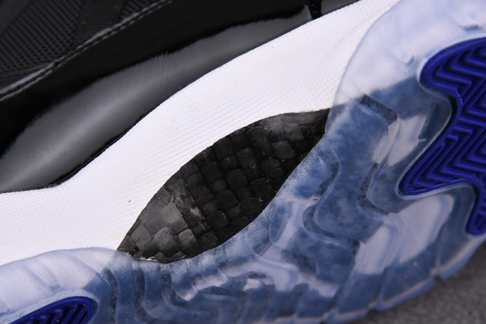 AIR JORDAN 11 RETRO "SPACE JAM 2016 RELEASE" MENS 378037-003